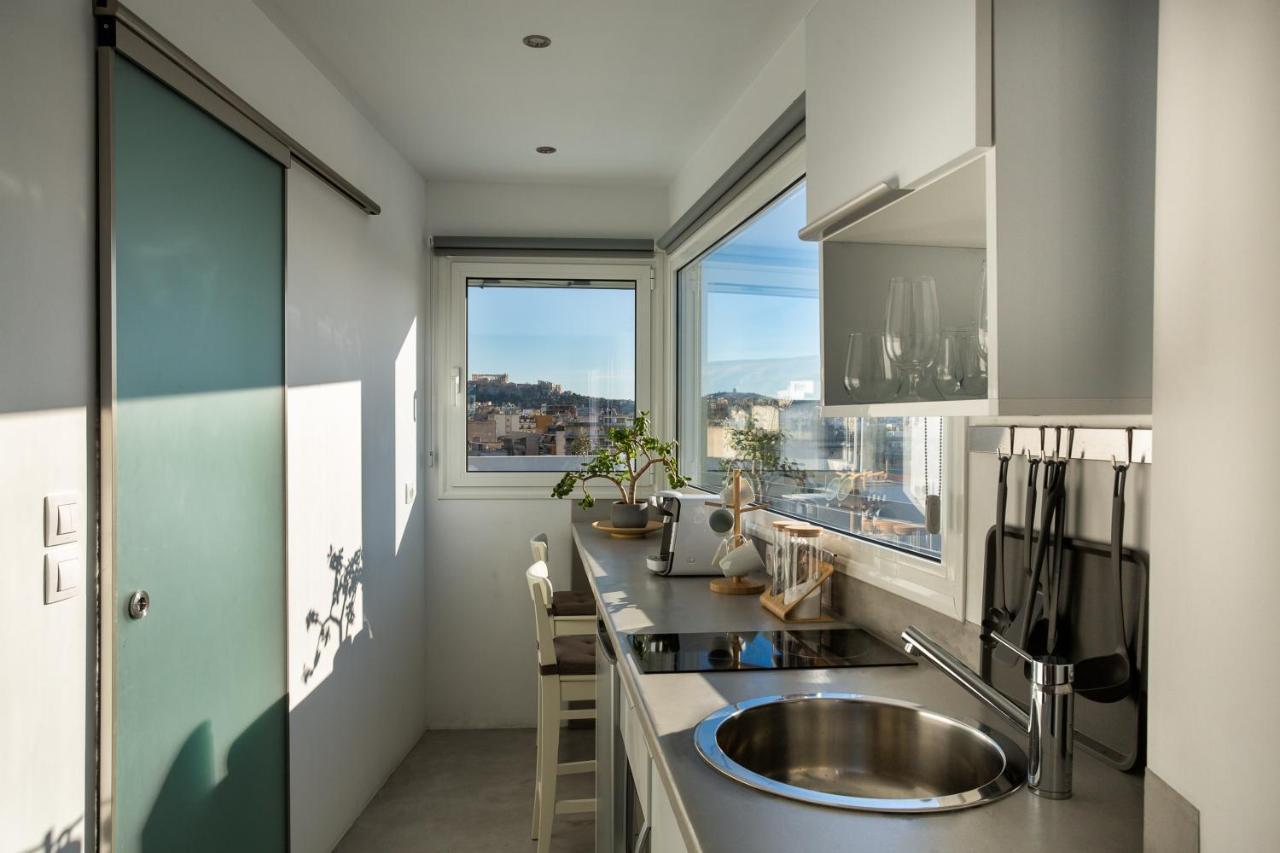 Private Jacuzzi & Acropolis View - The Loft เอเธนส์ ภายนอก รูปภาพ
